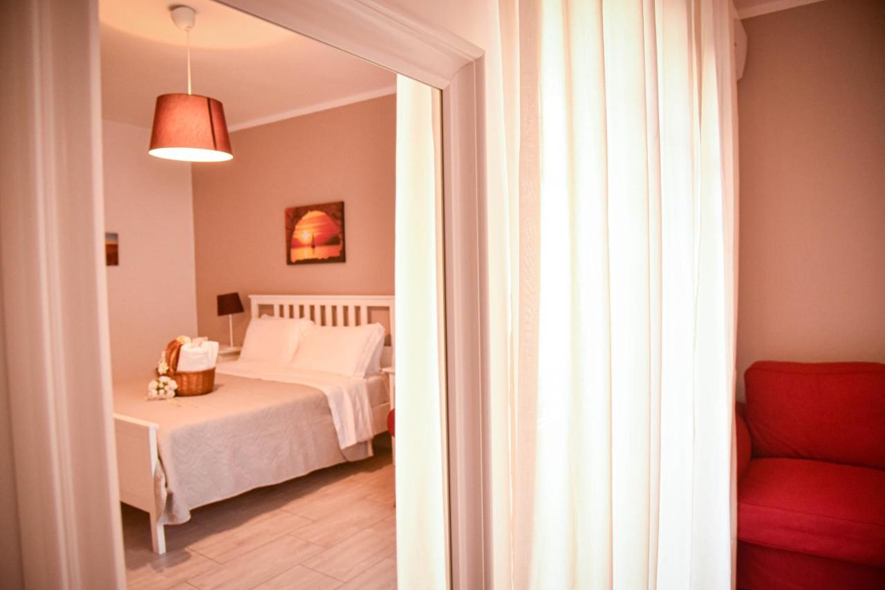 A Casa Dei Bruno B&B Поцуоли Екстериор снимка