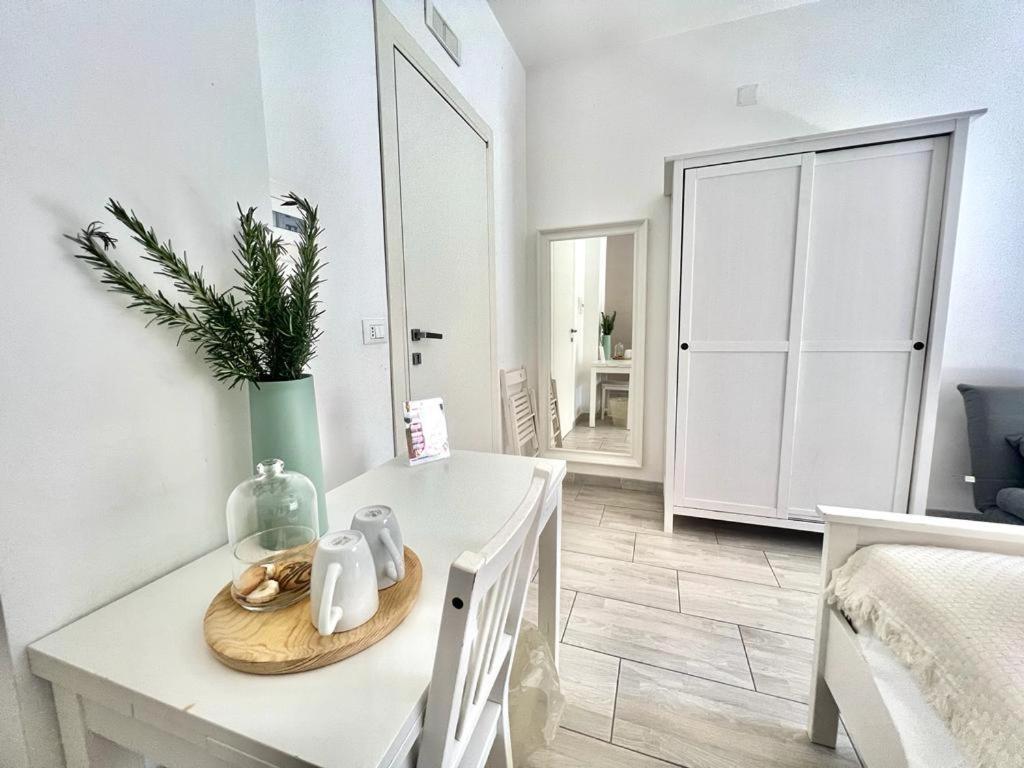A Casa Dei Bruno B&B Поцуоли Екстериор снимка