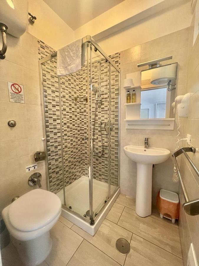 A Casa Dei Bruno B&B Поцуоли Екстериор снимка